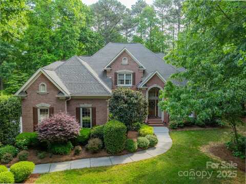 4646 Eagle Pointe Court, Denver, NC 28037