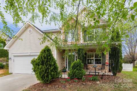 7 Carraway Court, Asheville, NC 28804