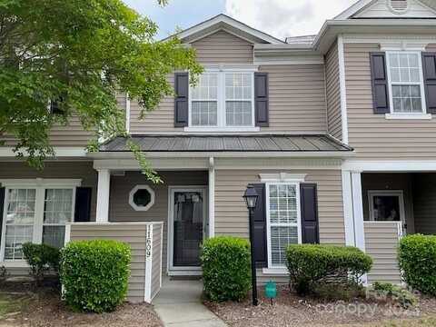 11609 Lioness Street, Charlotte, NC 28273