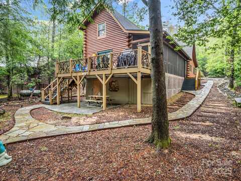 1040 Soquili Drive, Brevard, NC 28712