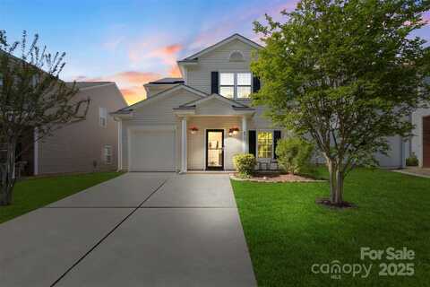 8917 Chalkstone Road, Charlotte, NC 28216