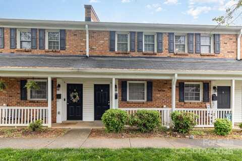 1310 Green Oaks Lane, Charlotte, NC 28205