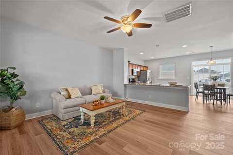 233 E Waterlynn Road, Mooresville, NC 28117
