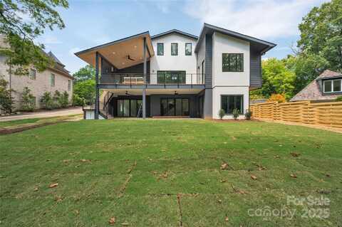 111 Wrenwood Lane, Charlotte, NC 28211
