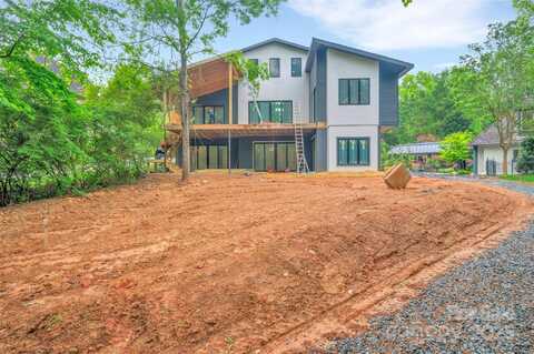 111 Wrenwood Lane, Charlotte, NC 28211