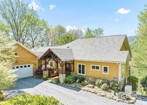79 Cranberry Lane, Waynesville, NC 28785