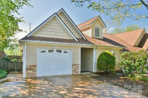 33 Honeycomb Circle, Swannanoa, NC 28778