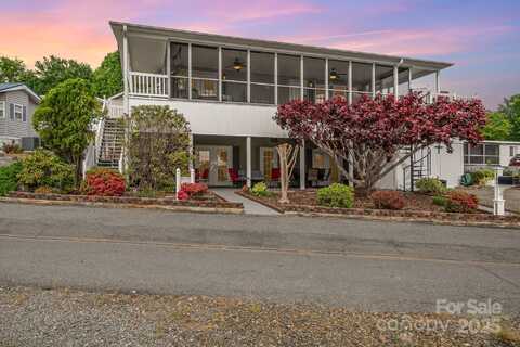 203 Grand View Drive, New London, NC 28127