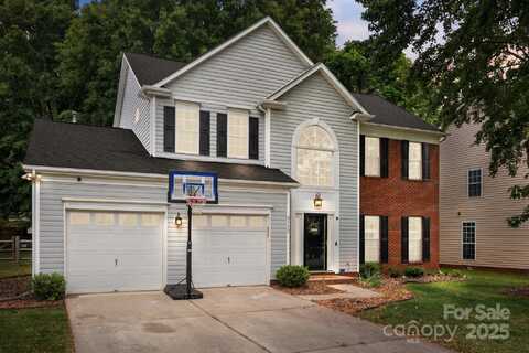 9142 Babbitt Way, Charlotte, NC 28216