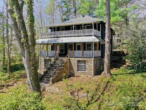 40 Wells Road, Waynesville, NC 28785