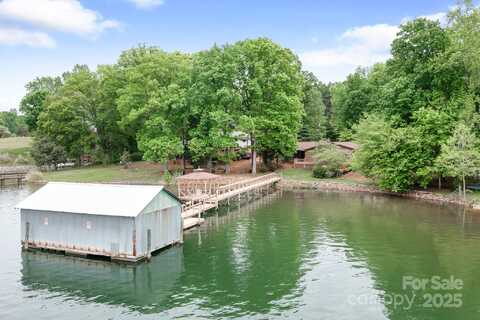 4798 Lynwood Road, Sherrills Ford, NC 28673