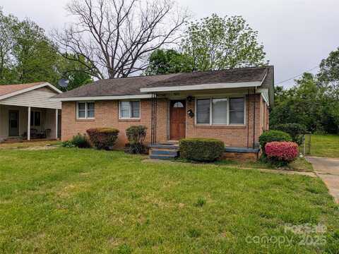 2308 English Drive, Charlotte, NC 28216