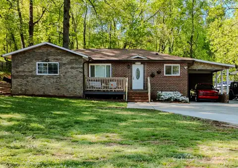 403 3rd Street NW, Conover, NC 28613