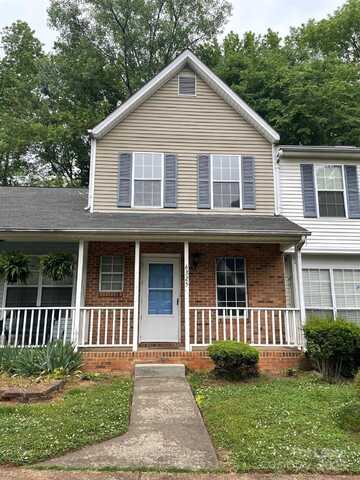 6325 Windsor Gate Lane, Charlotte, NC 28215