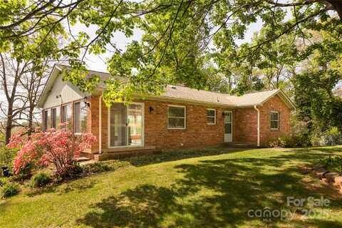 147 W Oakview Road, Asheville, NC 28806