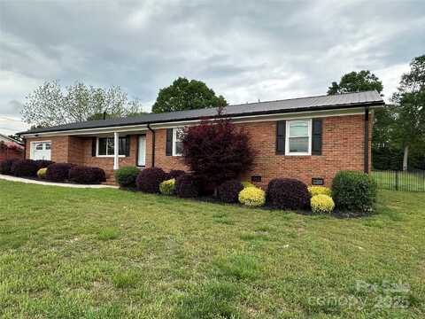 396 Pitts School Road NW, Concord, NC 28027