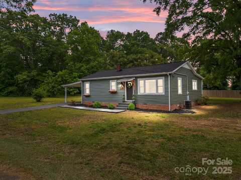 322 Corriher Heights Avenue, China Grove, NC 28023