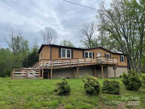 265 Thickety Road, Clyde, NC 28721