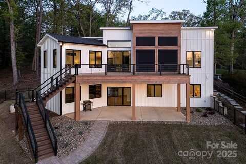 264 Fairway Shores Road, Mount Gilead, NC 27306