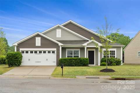 13012 Hunting Birds Lane, Charlotte, NC 28278