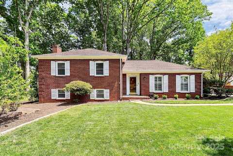 1024 Regency Drive, Charlotte, NC 28211