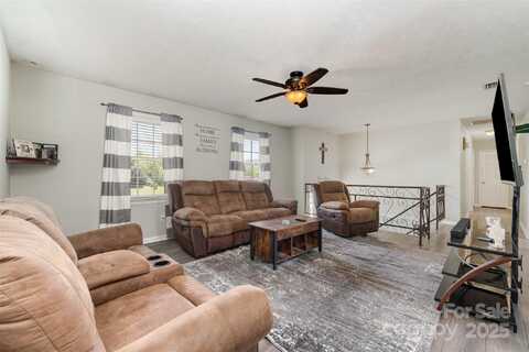 220 Hilltop Street, Connelly Springs, NC 28612