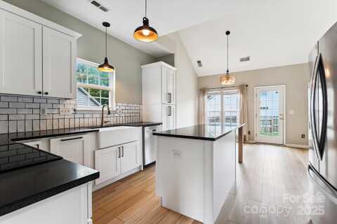 1836 Danny Court, Matthews, NC 28105