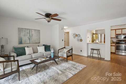 1052 Churchill Downs Court, Charlotte, NC 28211