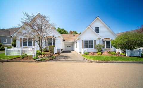 87 Allison Way, East Haven, CT 06512
