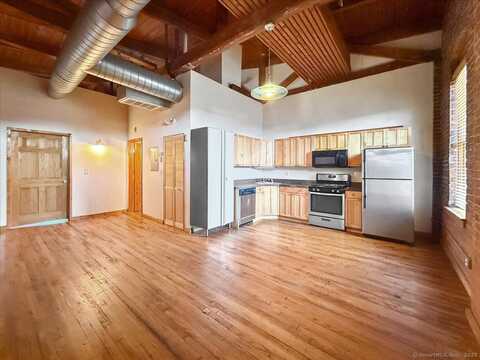 325 Lafayette Street, Bridgeport, CT 06604