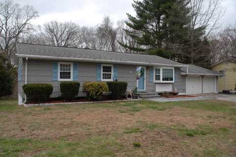 21 Oakwood Drive, Seymour, CT 06483