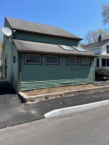 147 High Street, Torrington, CT 06790