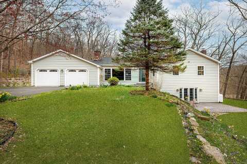 181 Picketts Ridge Road, Redding, CT 06896