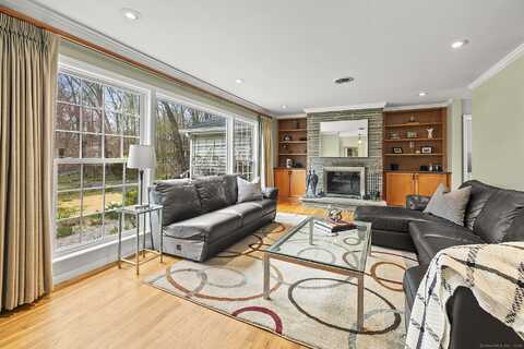181 Picketts Ridge Road, Redding, CT 06896