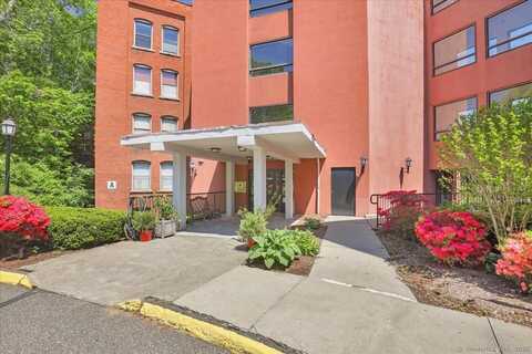 222 Williams Street East, Glastonbury, CT 06033
