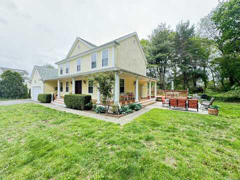 598 Nichols Avenue, Stratford, CT 06614