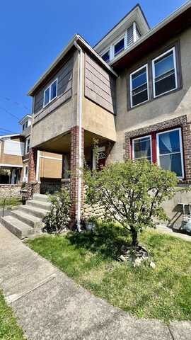 15 Chase Street, Bridgeport, CT 06606