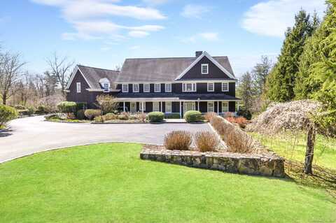 7 Davenport Ridge Lane, Stamford, CT 06903