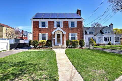 1852 Madison Avenue, Bridgeport, CT 06606