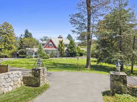 37 Green Acre Lane, Westport, CT 06880