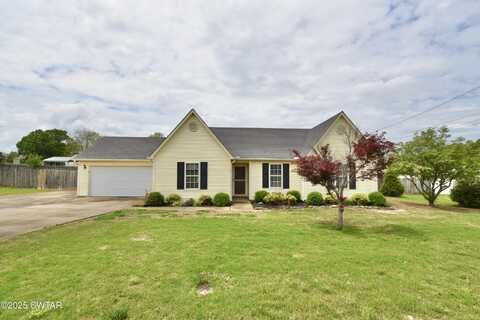 17 Crooked Creek Drive, Oakfield, TN 38362