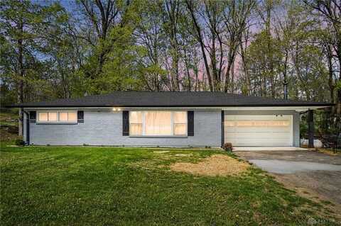 1243 White Oak Drive, Springfield, OH 45504