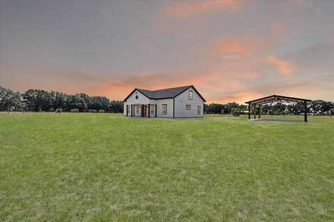 1931 32nd Pl, Bell, FL 32619