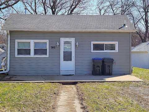 946 Miller Avenue, Iowa City, IA 52246