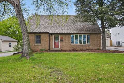 1034 66th Street, Windsor Heights, IA 50324