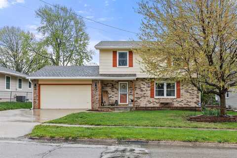 8408 Airline Avenue, Urbandale, IA 50322