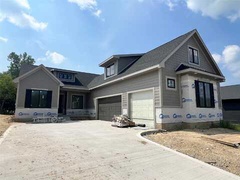 609 Pelican Drive, Polk City, IA 50226