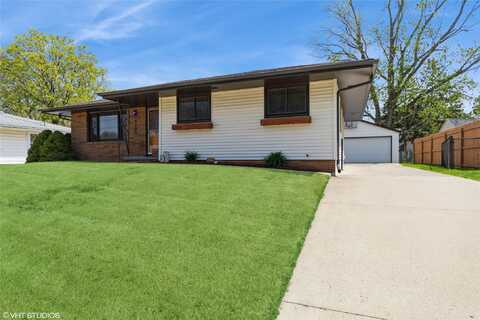 4005 83rd Street, Urbandale, IA 50322