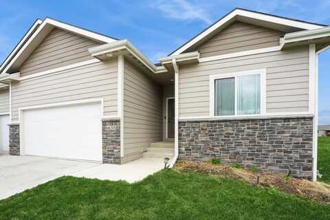 6635 NE 9th Court, Des Moines, IA 50313