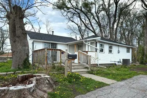 2009 63rd Street, Des Moines, IA 50322